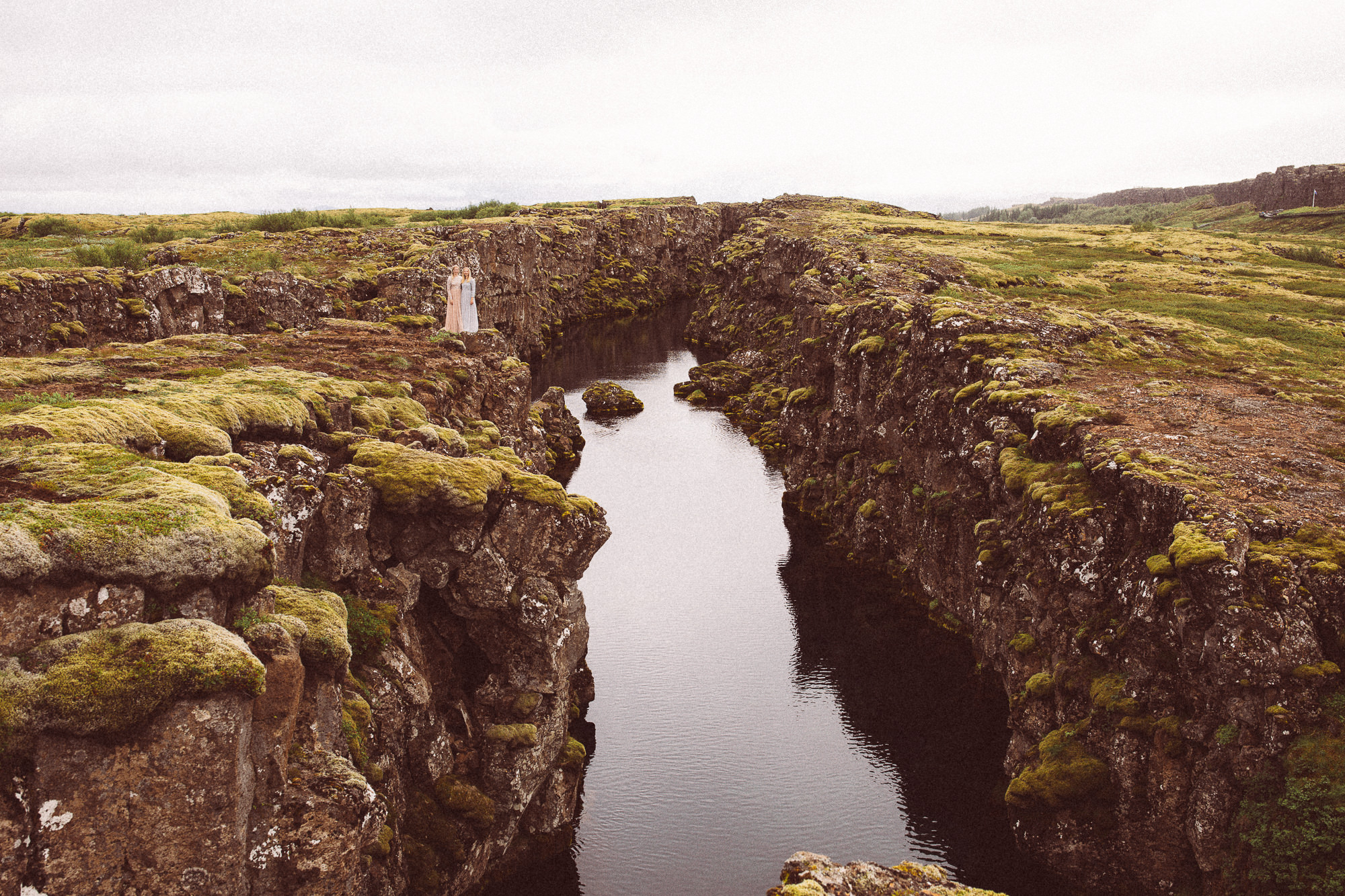 Export x3 5D4 5881 Anja & Damaris @thingvellier 2